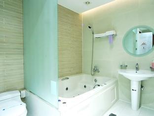 Ritz Seoul Hotel Экстерьер фото